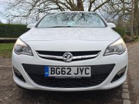 VAUXHALL ASTRA