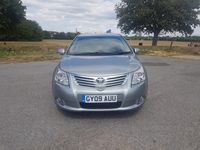 TOYOTA AVENSIS
