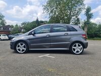 MERCEDES-BENZ B CLASS