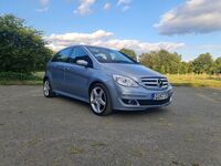 MERCEDES-BENZ B CLASS