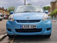 DAIHATSU SIRION