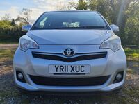 TOYOTA VERSO